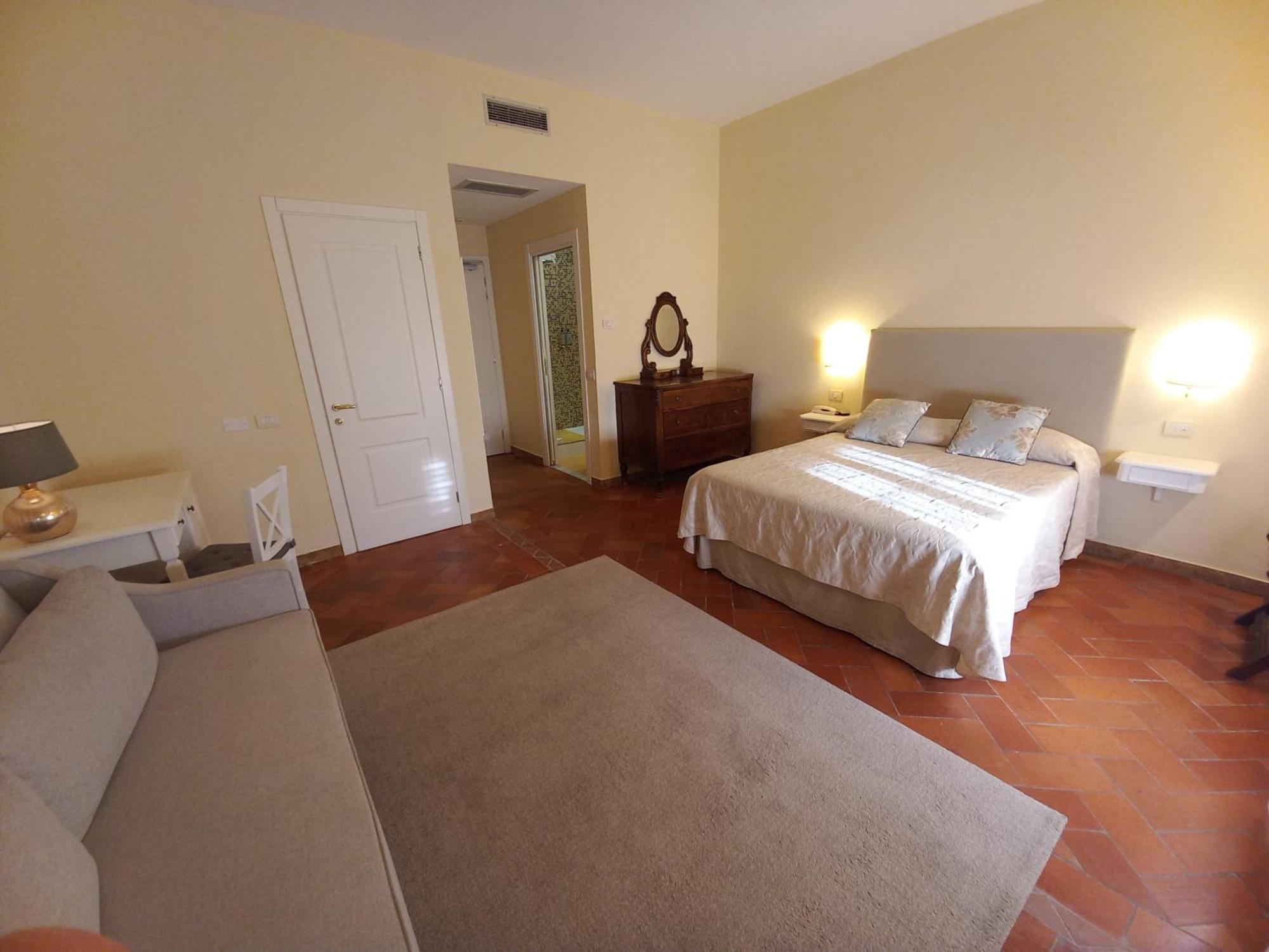 Hotel Il Castello 체르탈도 외부 사진