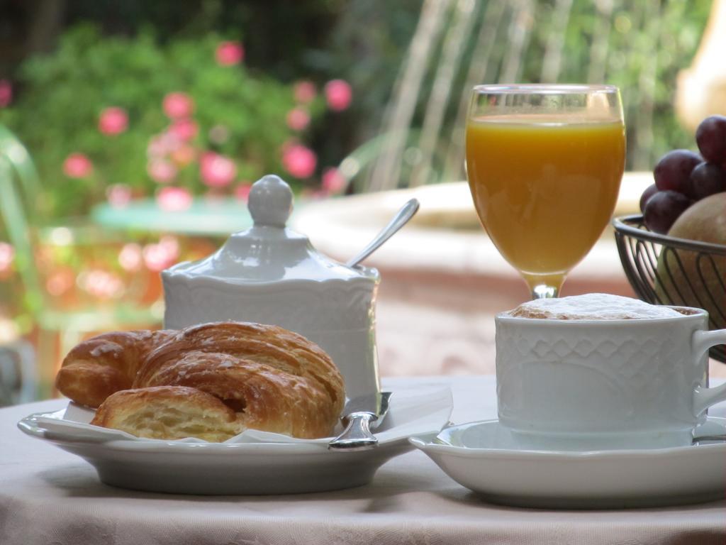 Hotel Il Castello 체르탈도 외부 사진