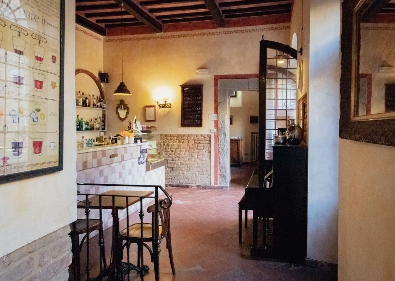 Hotel Il Castello 체르탈도 외부 사진