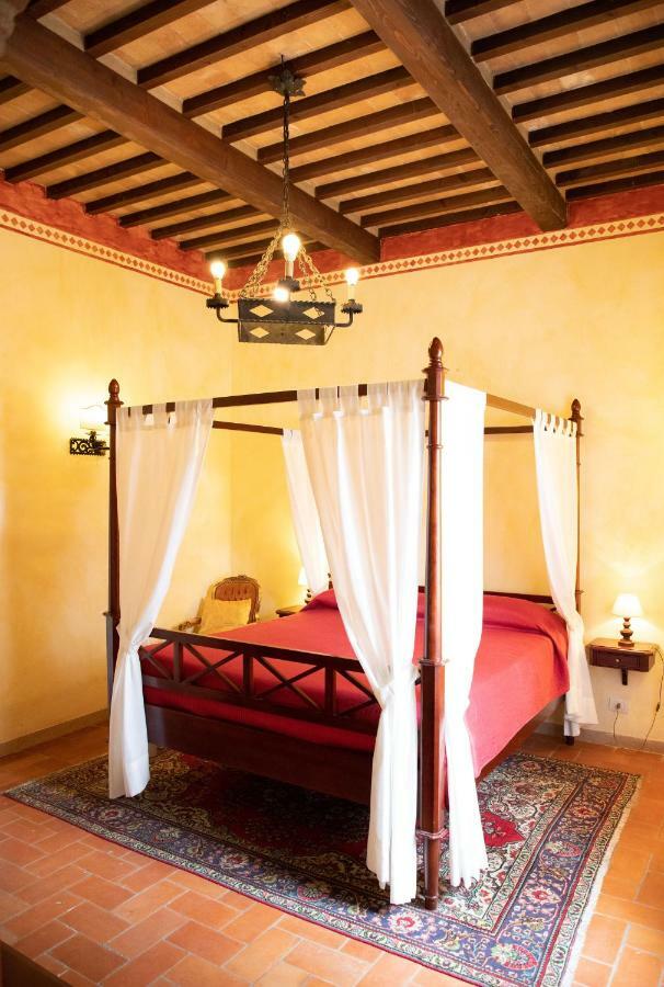Hotel Il Castello 체르탈도 외부 사진