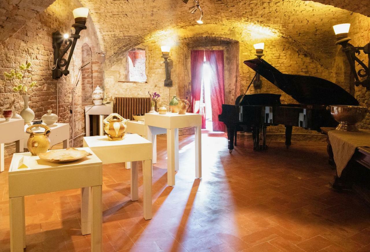 Hotel Il Castello 체르탈도 외부 사진