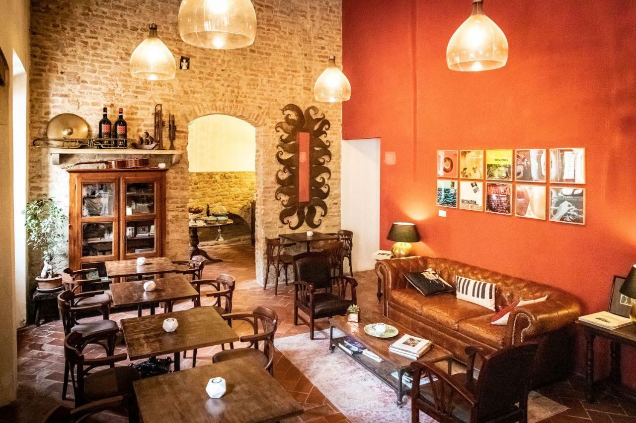 Hotel Il Castello 체르탈도 외부 사진