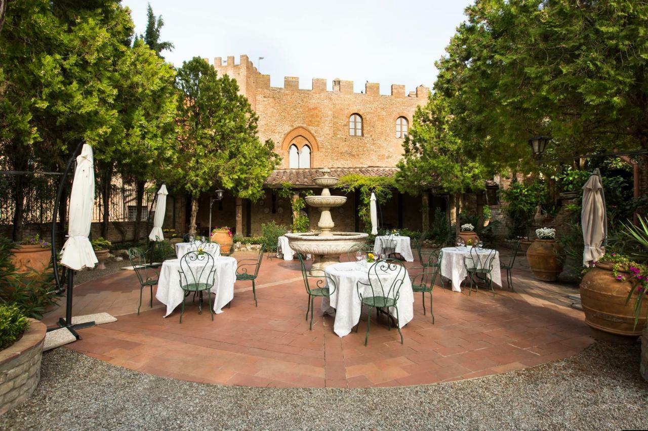 Hotel Il Castello 체르탈도 외부 사진